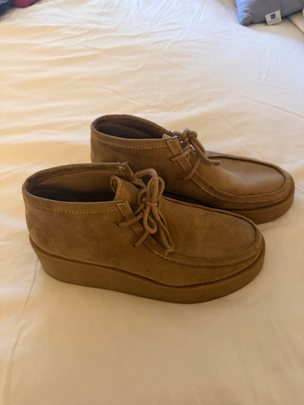 Old Navy Women's Suede Lace-Up Ankle Booties in Tan